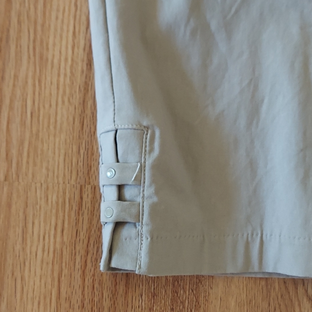 LEE Capri - Picture 3 of 9